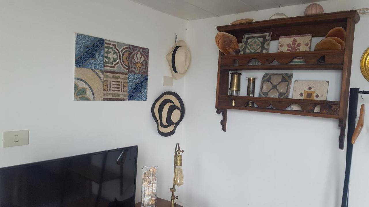 La Casa Sugli Archi Hotell Ponza Exteriör bild