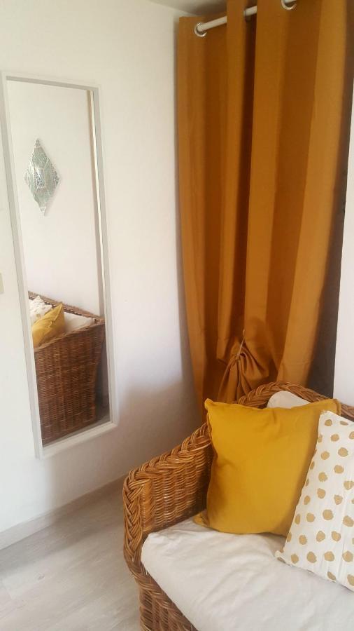 La Casa Sugli Archi Hotell Ponza Exteriör bild