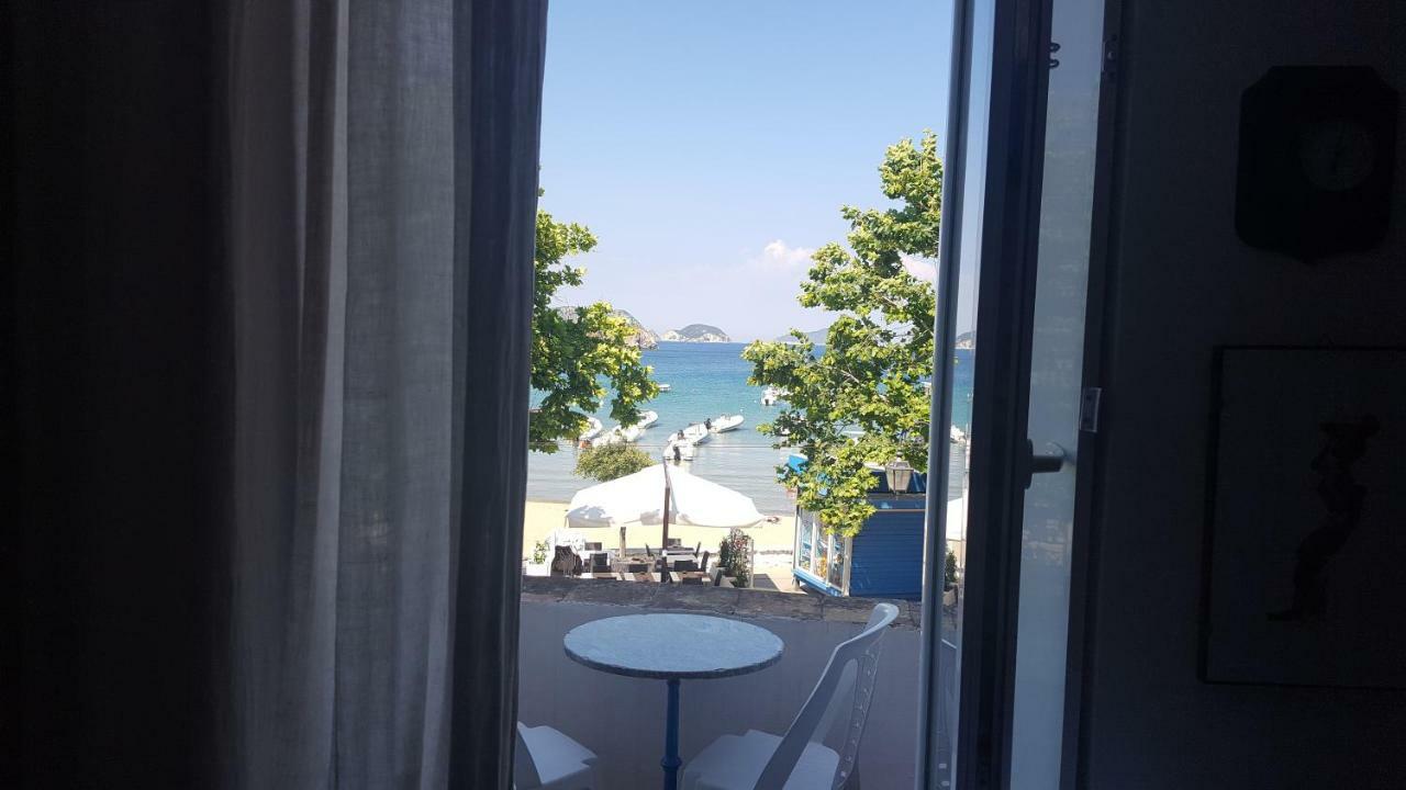 La Casa Sugli Archi Hotell Ponza Exteriör bild